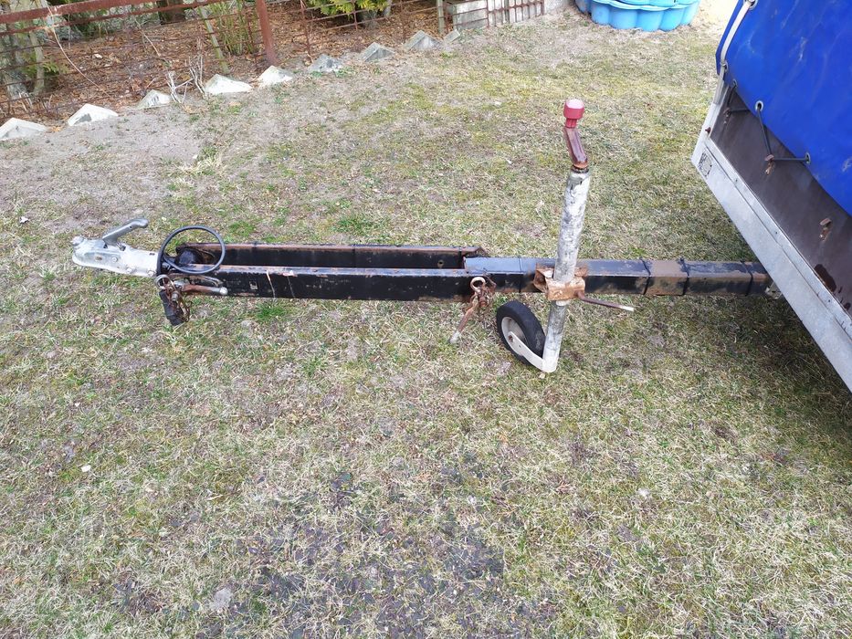 Sprzedam  przyczepkę oś skrętna