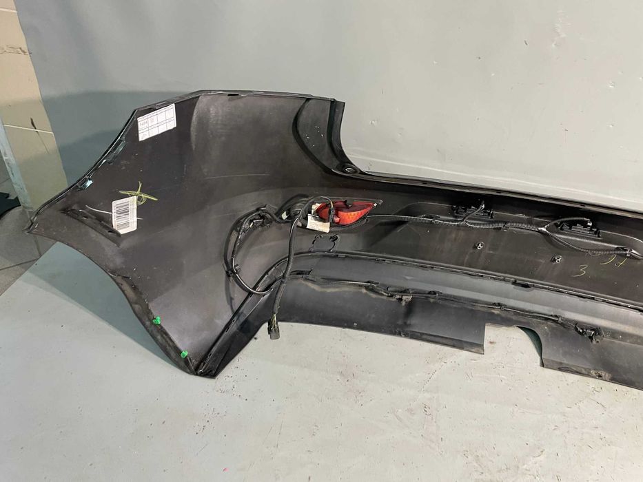 zderzak tył pdc volvo v40 II 452-46 europa oryginał