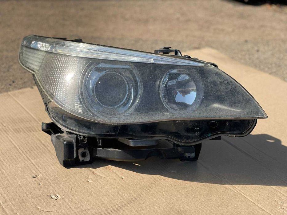 Фара права BMW E60 E61 дорест Bi-Xenon ксенон 63127160194 Hella