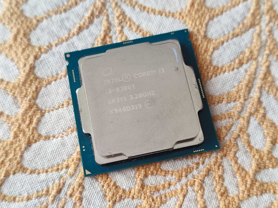 i3-8300T 8ª Geração LGA 1150 CPU Processador