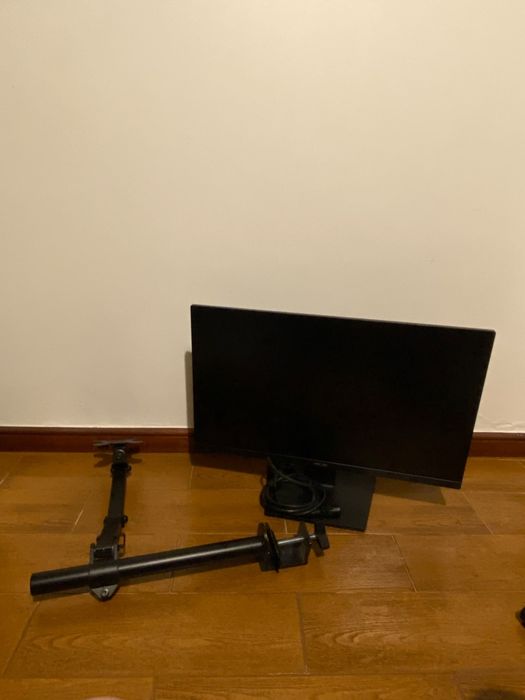 Monitores  ASUS 27 com braços