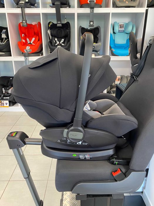 NUNA Arra Next + Arra Base Fotelik dla niemowlaka na ISOFIX do 85cm