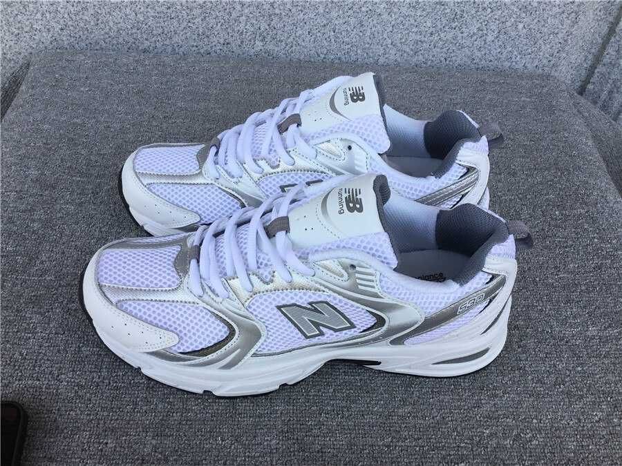 Кросівки NEW BALANCE 530 White Gold