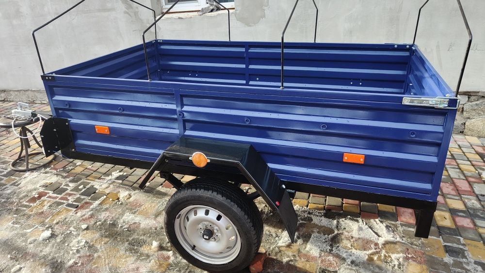 Прицеп, причеп, причіп.