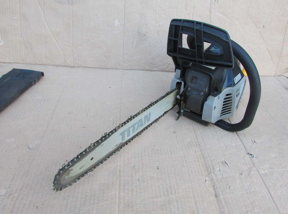 Бензопила, пила бензинова, цепная пила TITAN 40см. 40.1 см3 (з Англії