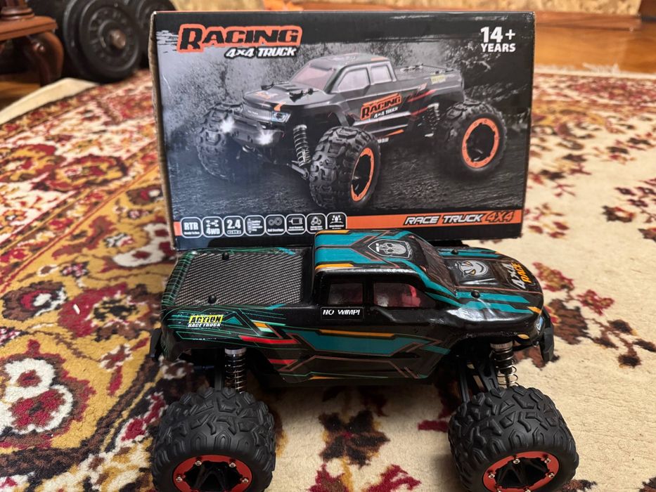 Машинка на радіо керуванні rc car