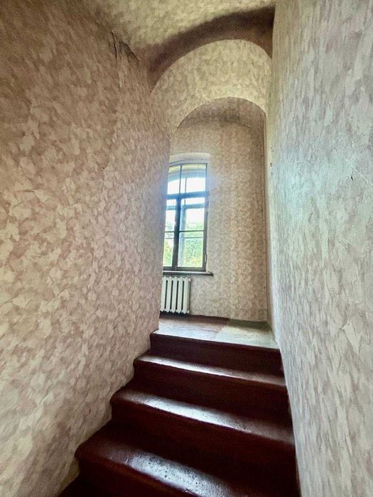 Продам двокімнатну квартиру по вул.Дубенська