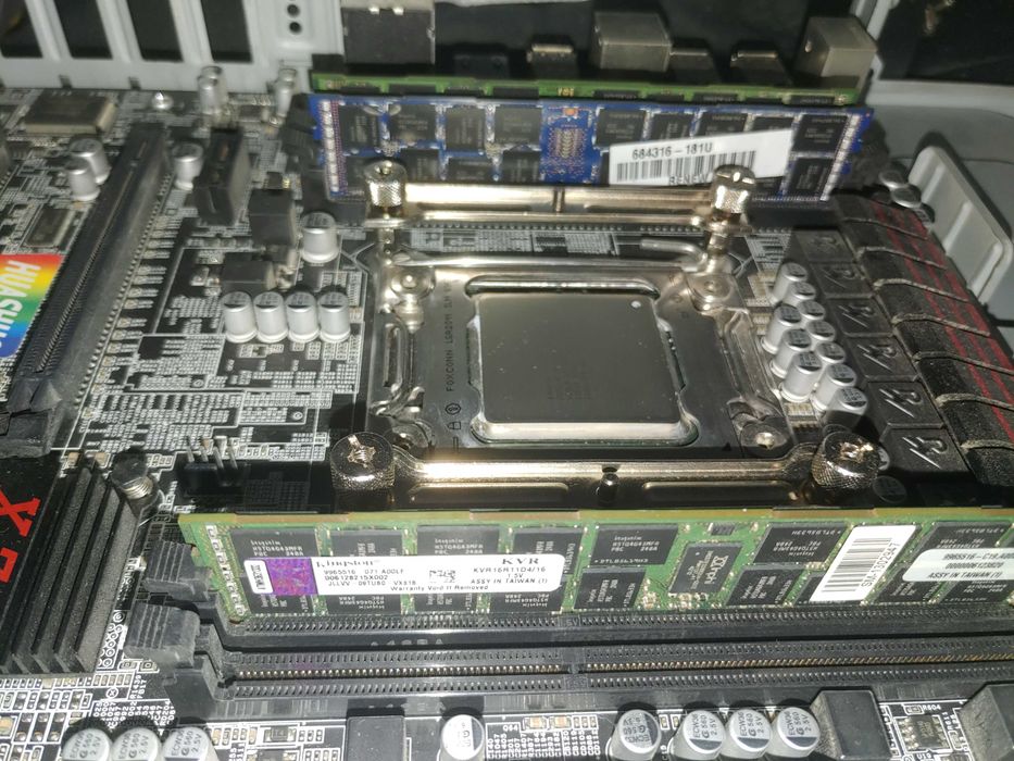 Xeon E5-2690 v1 (8C/16T) + 48GB ECC | X79 | Cooler Master | GTS 450