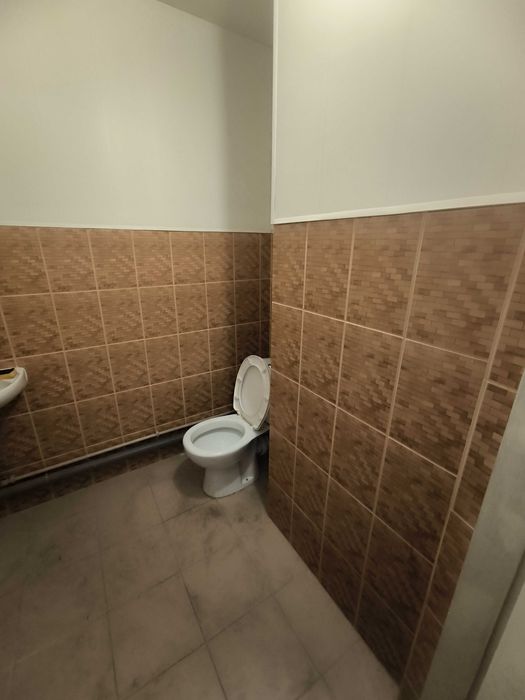 Офісно-виробничі приміщення 300кв.метрів, за ціною Однушкі ринок Нива!