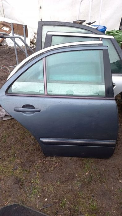 drzwi prawe tył tylne mercedes w210 sedan w-wa