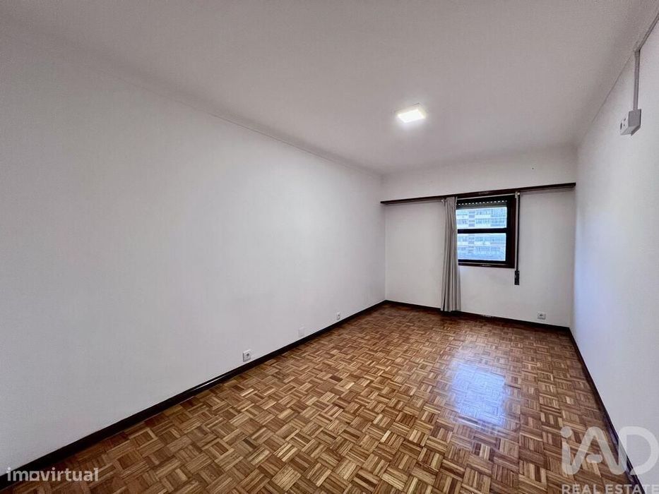 Apartamento T3 em Cedofeita, Santo Ildefonso, Sé, Miragaia, São Nicola