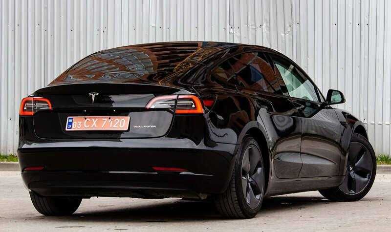 Tesla Model 3 2021 AWD