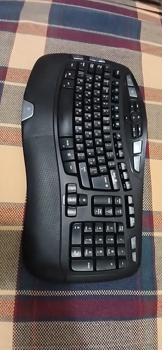Клавиатура Logitech Wireless Canada 310 +беспроводная мышка в подарок!