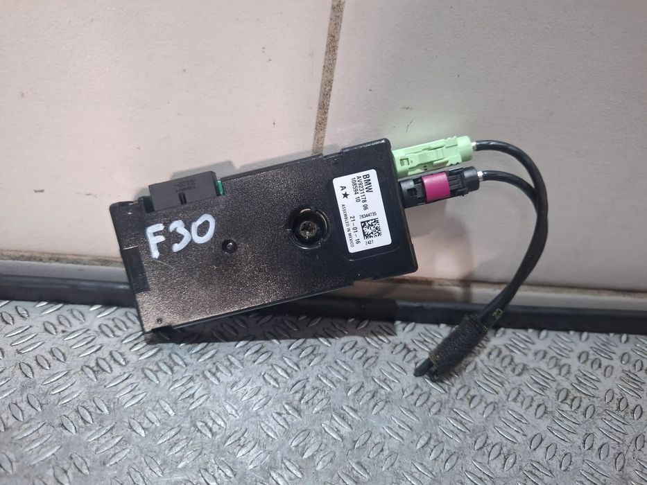 Wzmacniacz antenowy BMW 3 F30 2014 rok nr 9231178