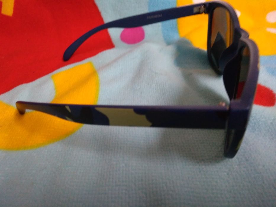Oculos de sol camuflados