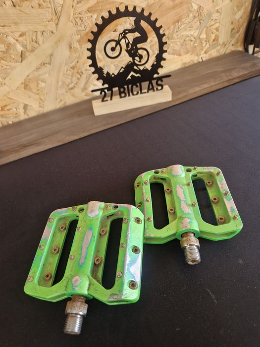Pedais bicicleta