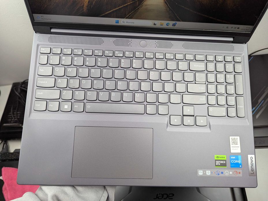 LAPTOP GAMINGOWY Lenovo Legion RTX 4050 i5-12450H 144hz
