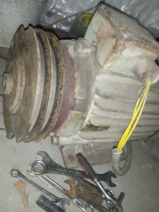 Двигун 7500kw 1500 обертів