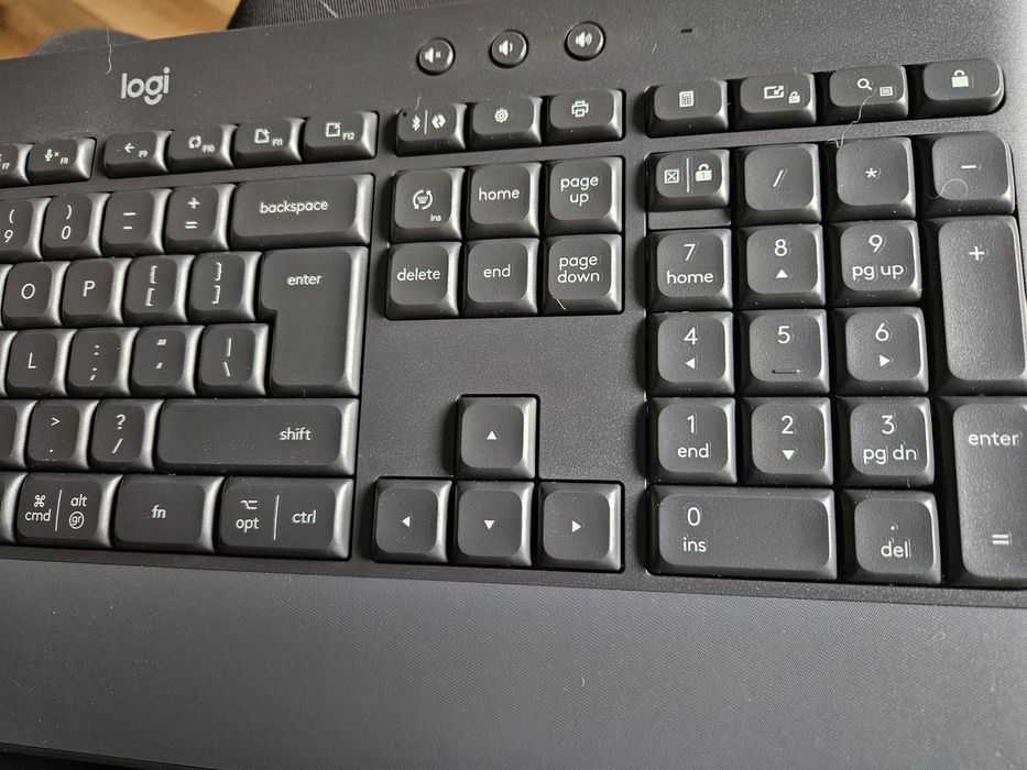 Klawiatura bezprzewodowa Logitech K650