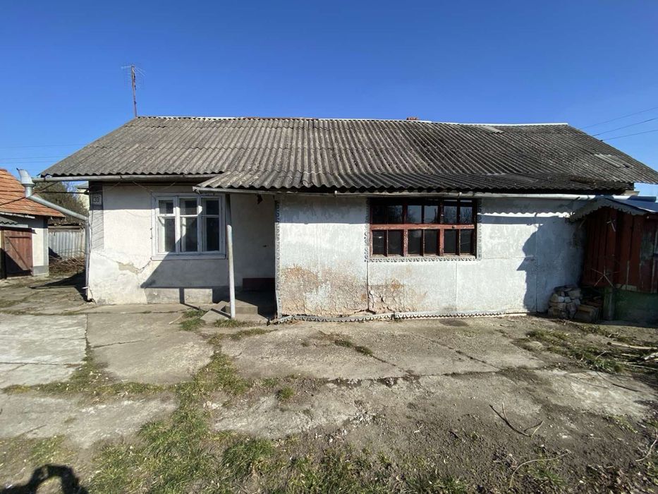 Продам будинок на вул.Довбуша