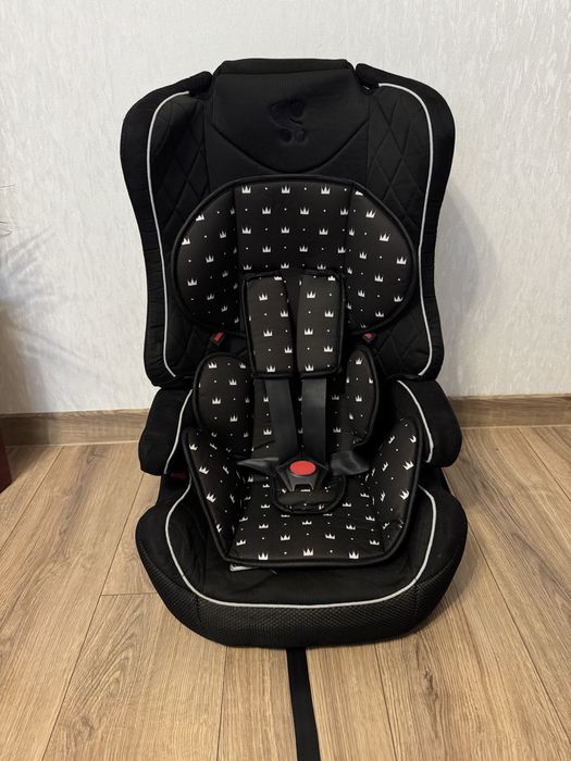 Дитяче автокрісло 9-36 kg + бустер