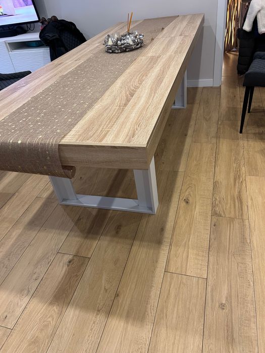 Vendo mesa com conjunto 7cadeiras