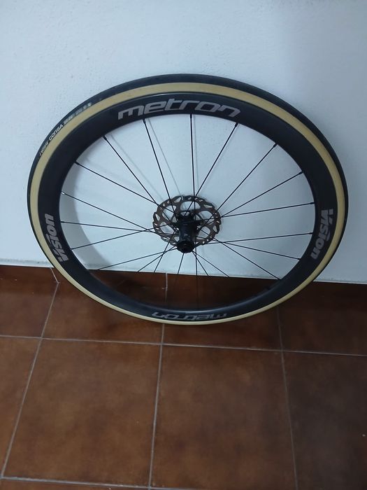 Rodas Vision Metron 40