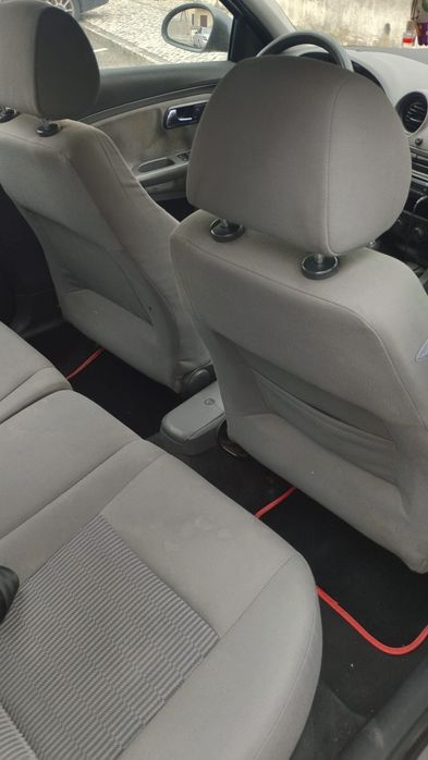 Carro  Ibiza SEAT