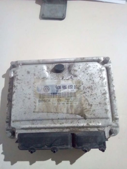 Centralina Do Motor Volkswagen Polo (6N2)