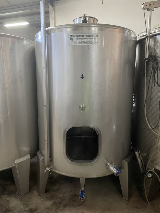 Cuba Vinho Inox 2000 litros
