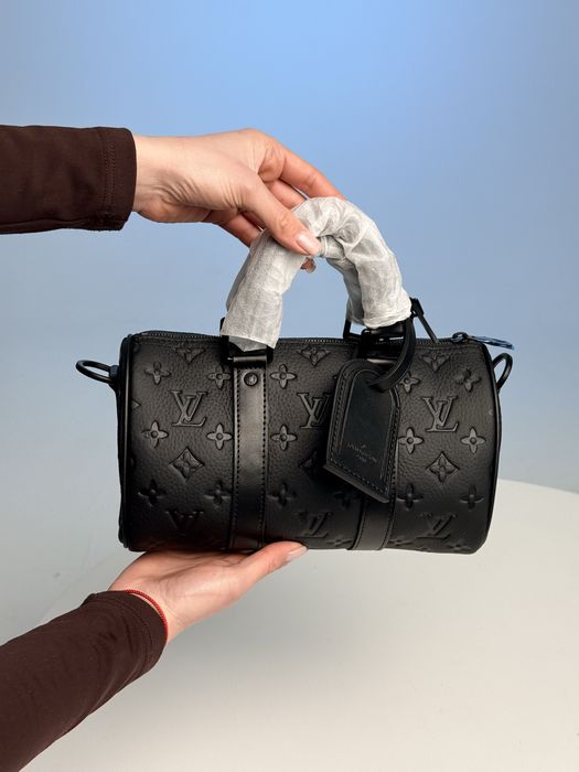 Сумка Louis Vuitton Keepall Bandouliere 25 Monogram Empreinte Black