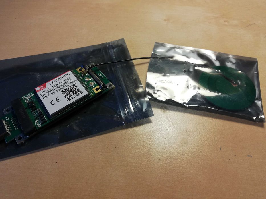 SIMCOM SIM7600E LTE GPS Mini Moduł Pcie + adapter USB + Antena 4G