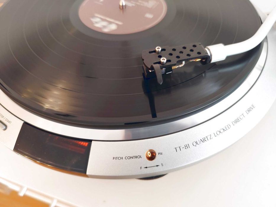 JVC Victor TT 81 Gira-Discos + Denon DA 307 + Goldring 900