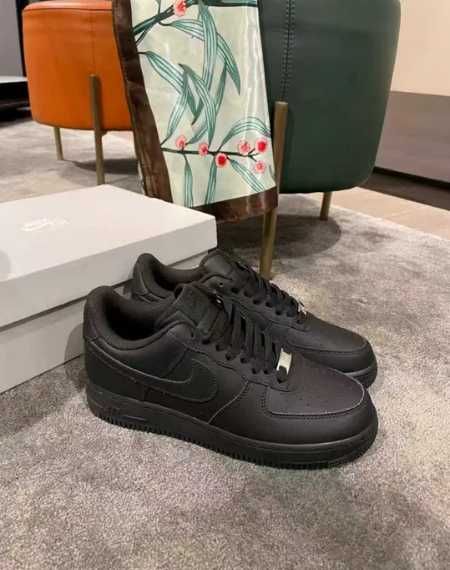 Summer_Air _Force _1 Low _'15 Black R.42