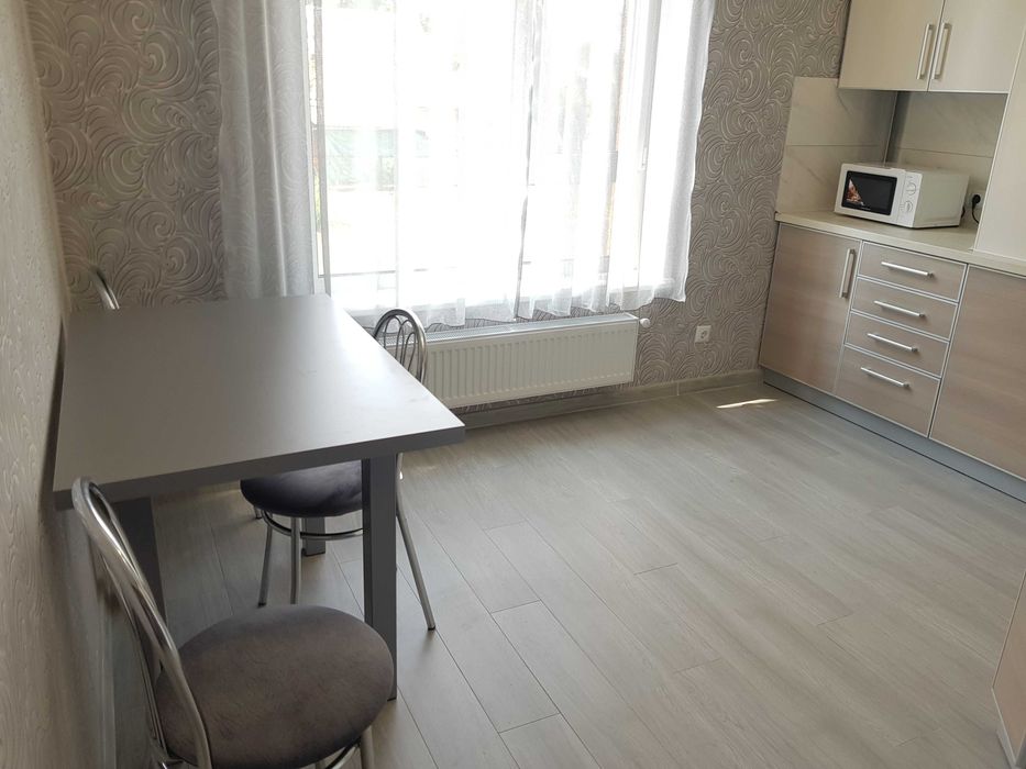 Здаю 1 кімнатну квартиру Родинний маєток