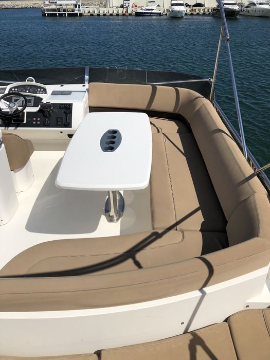 Яхта Princess 50