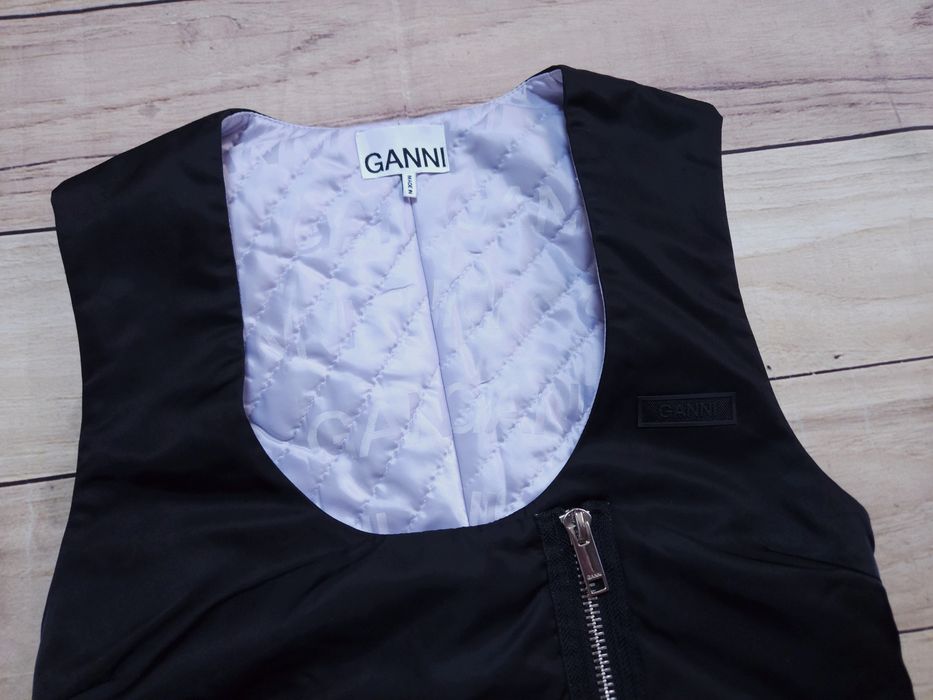 GANNI Quilted Vest Mini Dress Kamizelka Damska Czarna r. 34