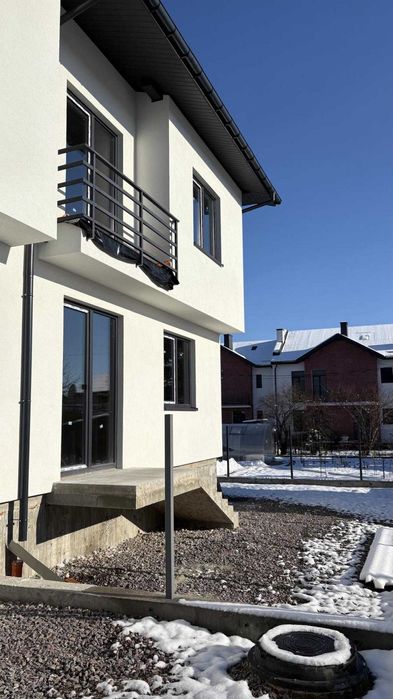 Продаж котеджу, Винники, вулиця Керницького