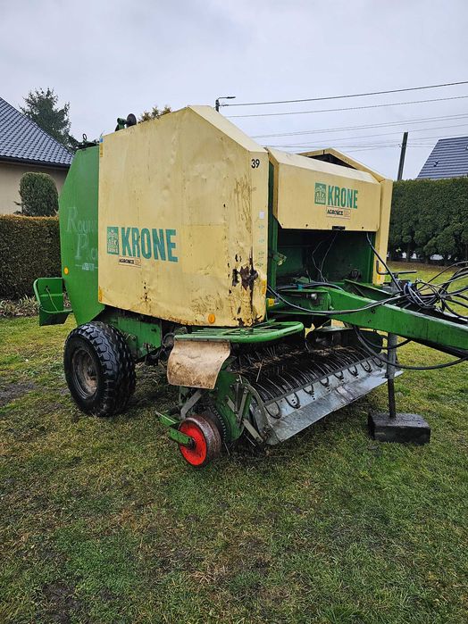 Prasa Rolująca KRONE Round Pack 1550 zwijająca jak claas do siana