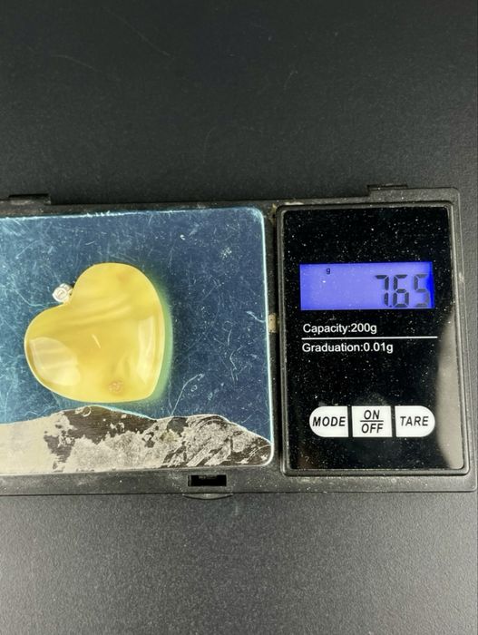 Wisiorek serce z naturalnego bursztynu 7,65g | srebro 925