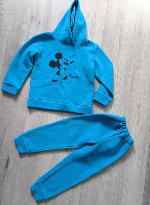 Костюм утеплений на дівчинку 122-128 см б/у