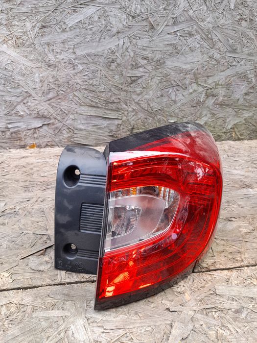 Lampy tył Renault Captur I Lewa Prawa, stan bardzo dobry