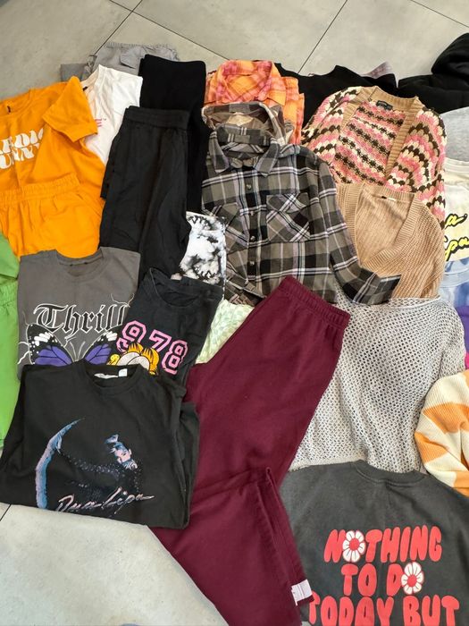 Ubrania MEGA paka 46 sztuki ubrań dla nastolatki roz. L/XL