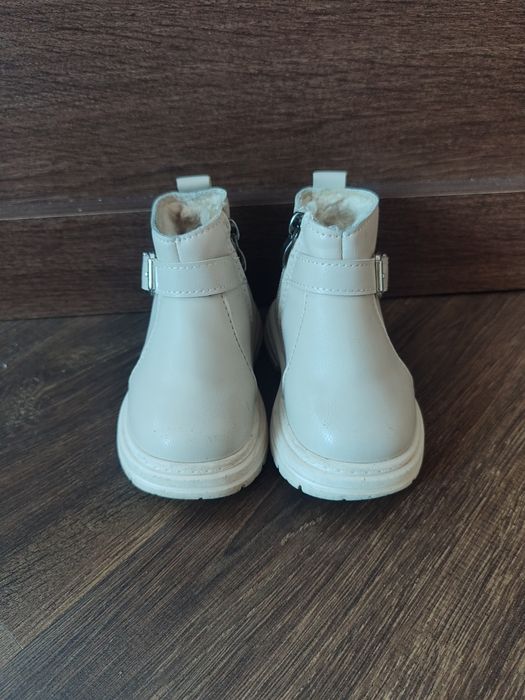 Черевички, ботінки зимові для дівчинки