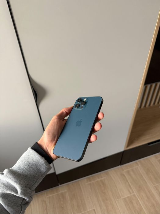 IPhone 12 Pro Max 128gb--stan jak nowy