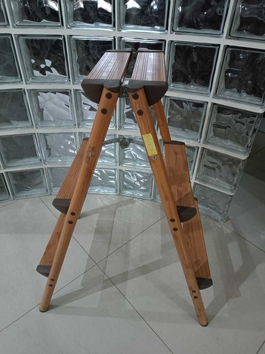 Escadote 3 degraus 80cm