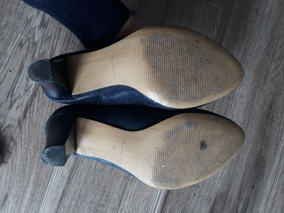 Granatowe buty na obcasie czółenka rozmiar 40 ccc