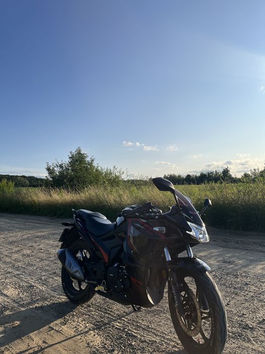 Lifan kpr 200.