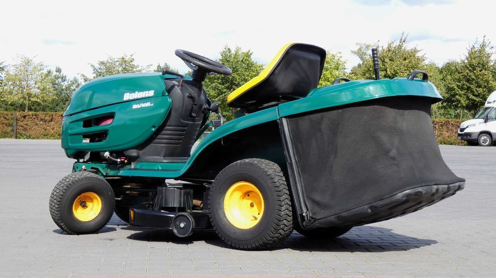 Traktorek kosiarka Bolens Briggs&Stratton (230902.5) - Baras