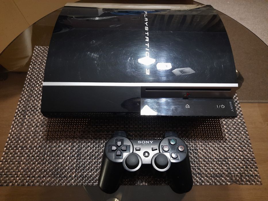 PS3 Fat 500gb +45 игр Gta 5, San Andreas/Fifa 19/Mortal/Tekken/Metro